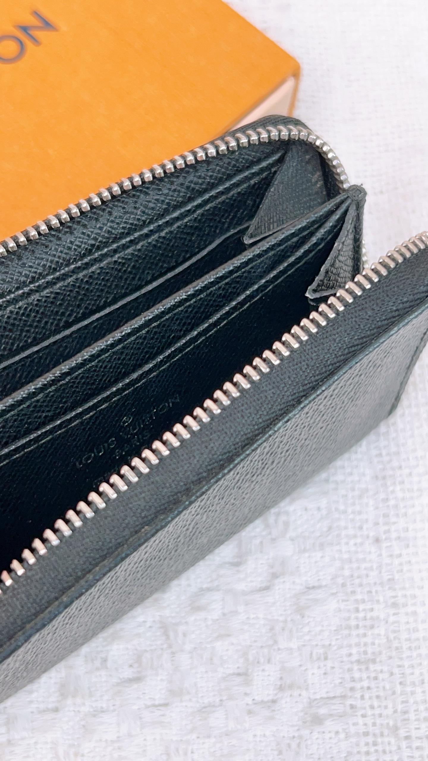 LV Damier Graphite Zippy Coin Purse