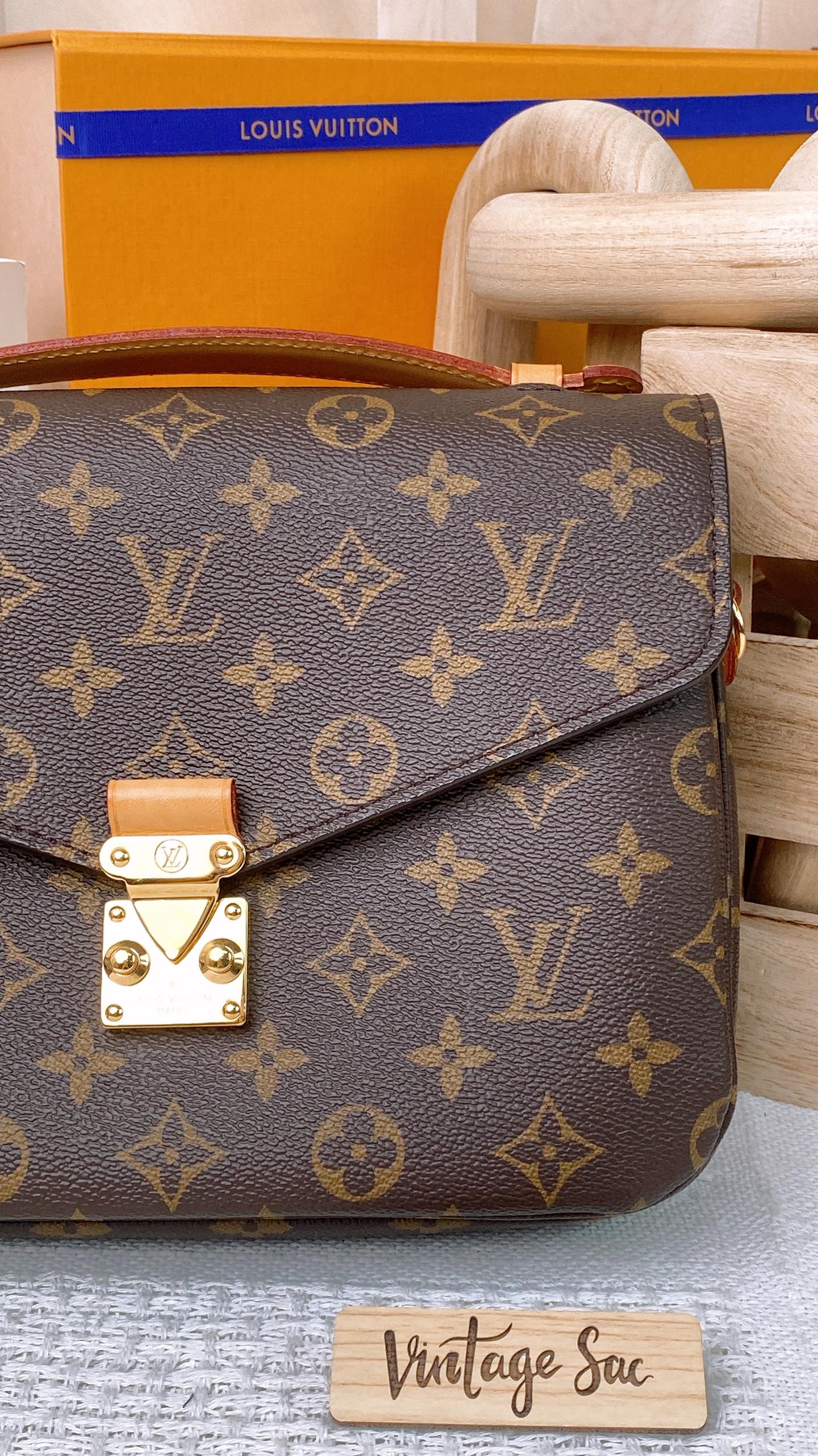 LV Monogram Pochette Metis