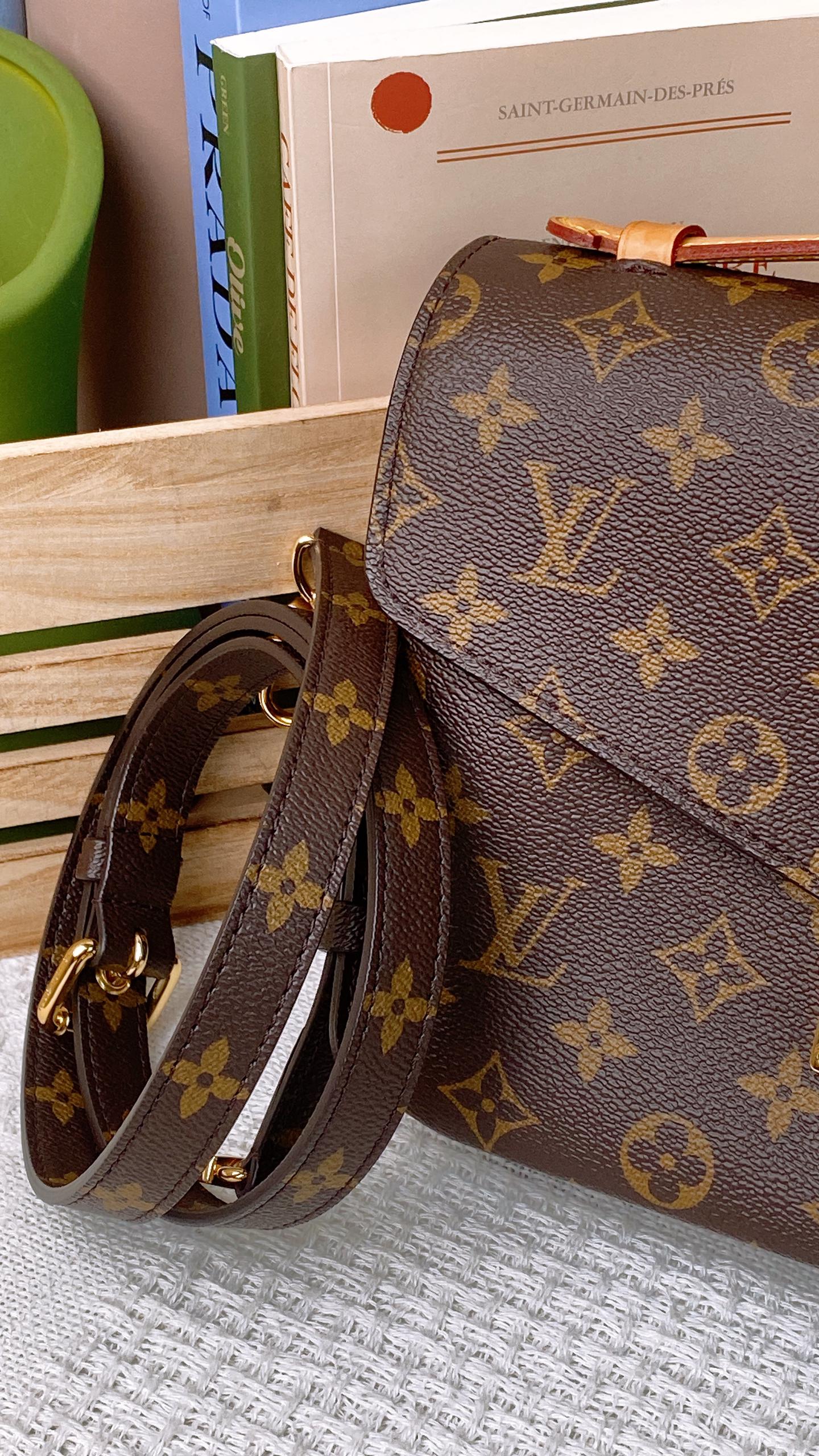 LV Monogram Pochette Metis