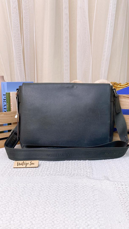 LV Taiga Milo Messenger Glacier Bag