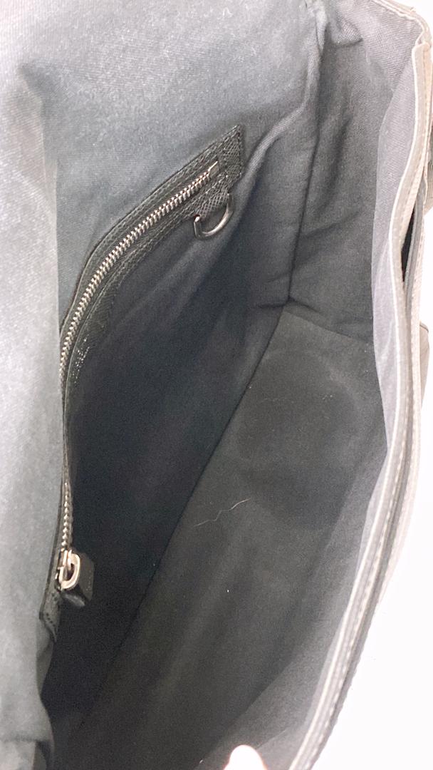 LV Taiga Milo Messenger Glacier Bag