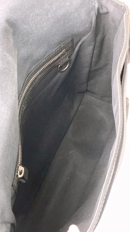 LV Taiga Milo Messenger Glacier Bag