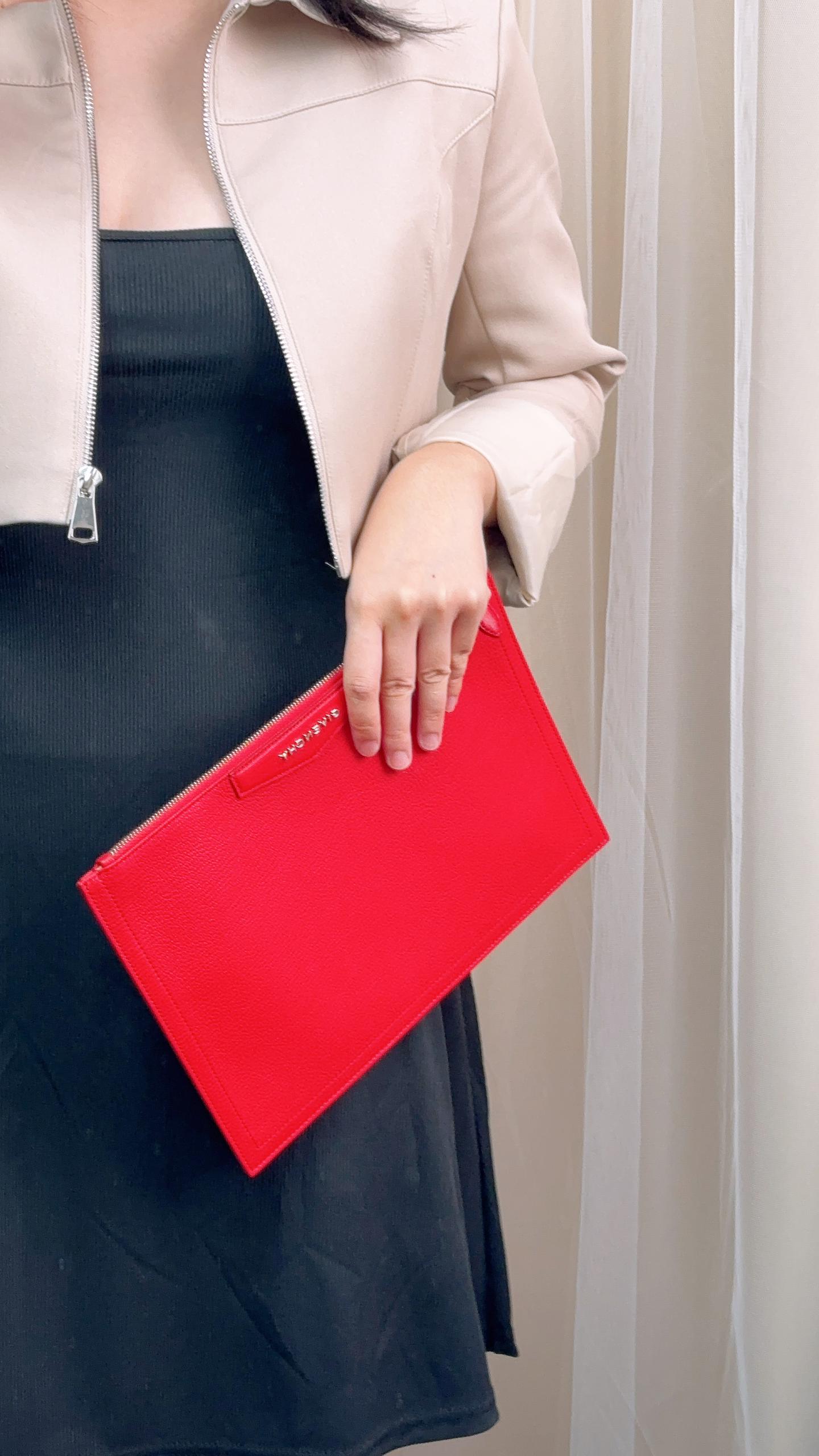 Givenchy Red Antigona Pouch