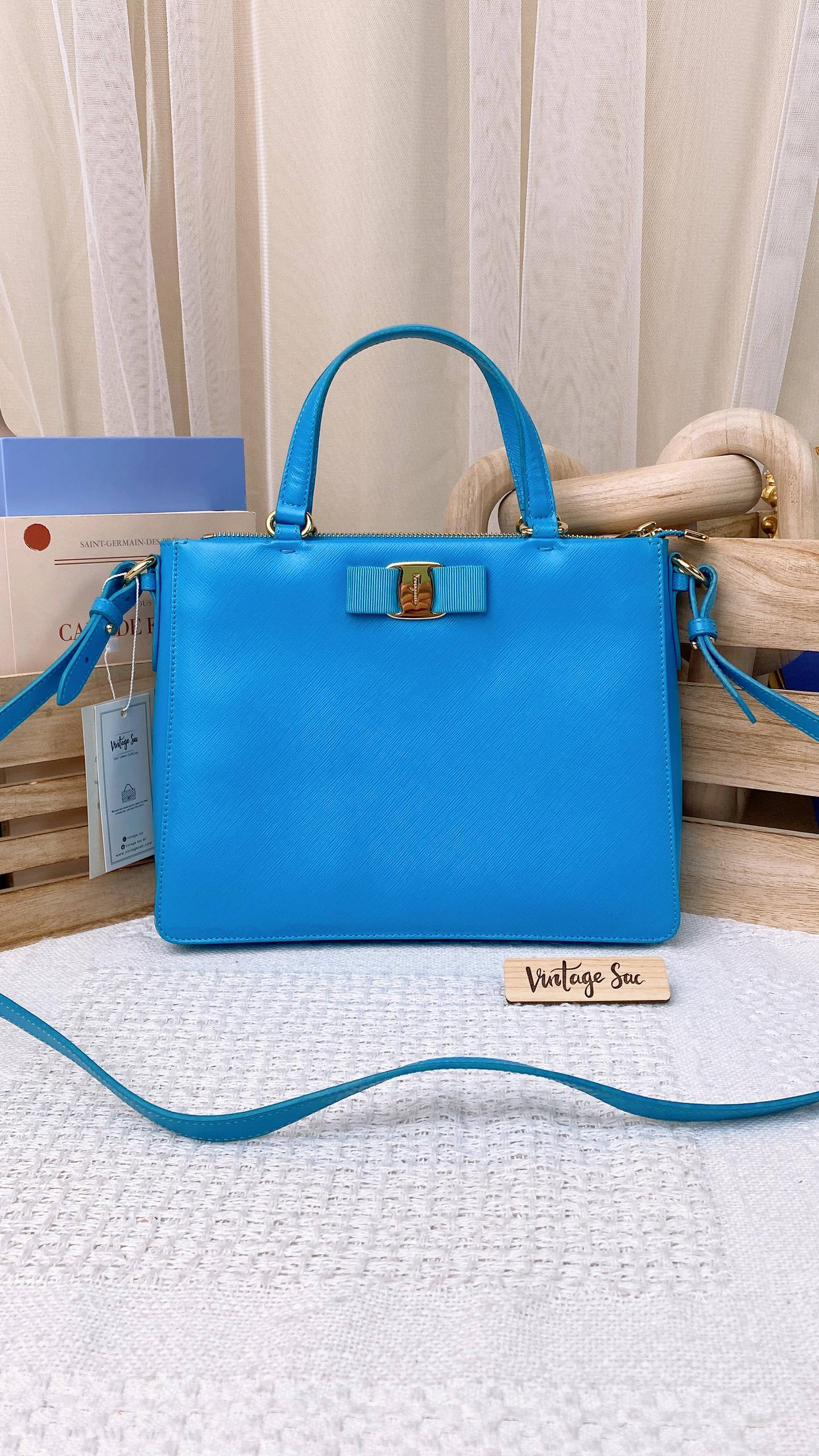 SF Lake Blue Bora Bow Tracy