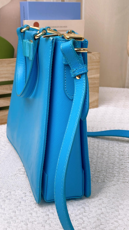 SF Lake Blue Bora Bow Tracy