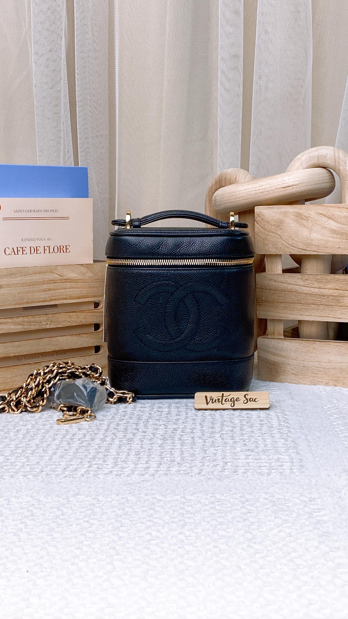 Black Caviar Vintage Vanity (GHW)