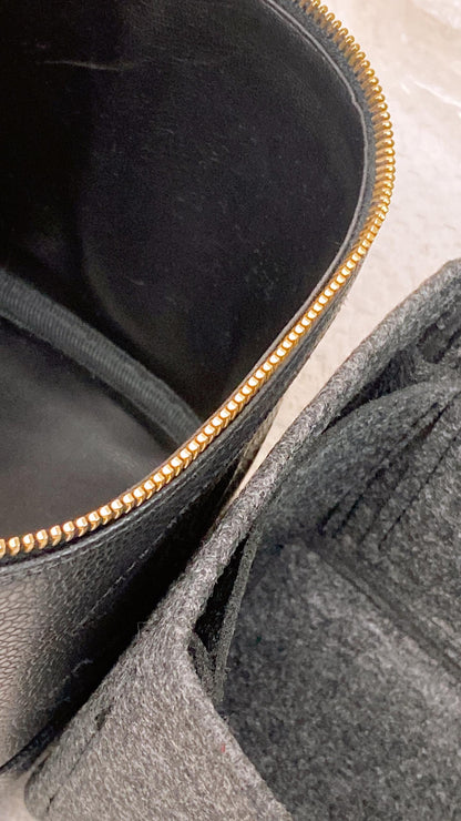 Black Caviar Vintage Vanity (GHW)