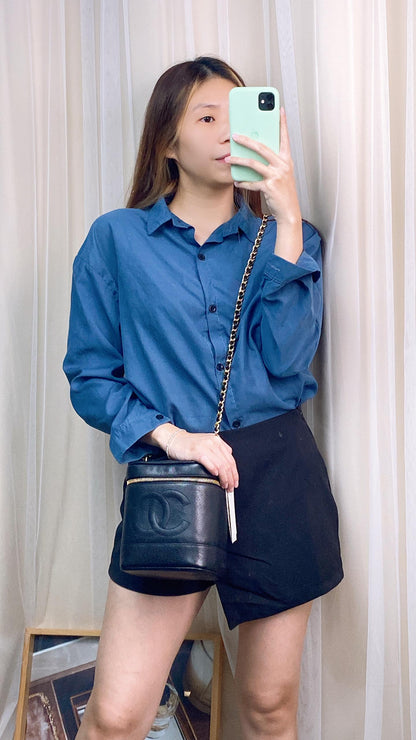 Black Caviar Vintage Vanity (GHW)