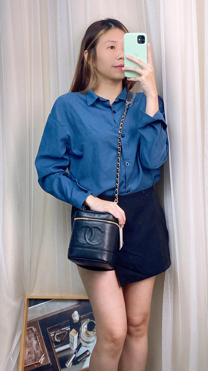 Black Caviar Vintage Vanity (GHW)