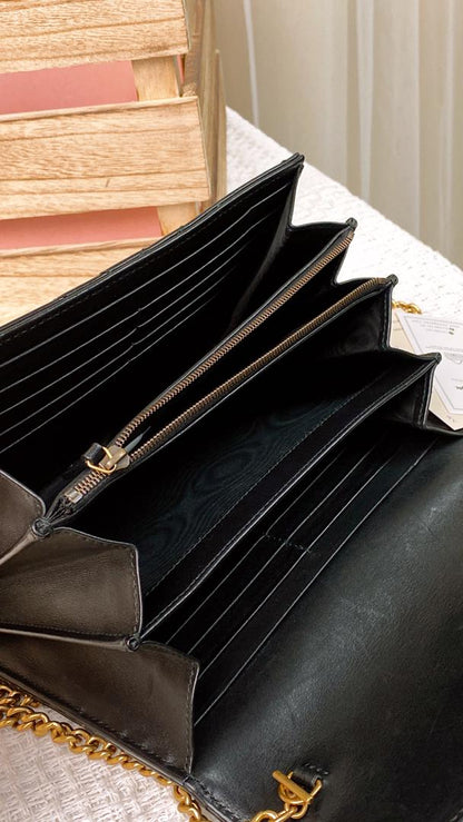 Gucci Black Marmont WOC (GHW)