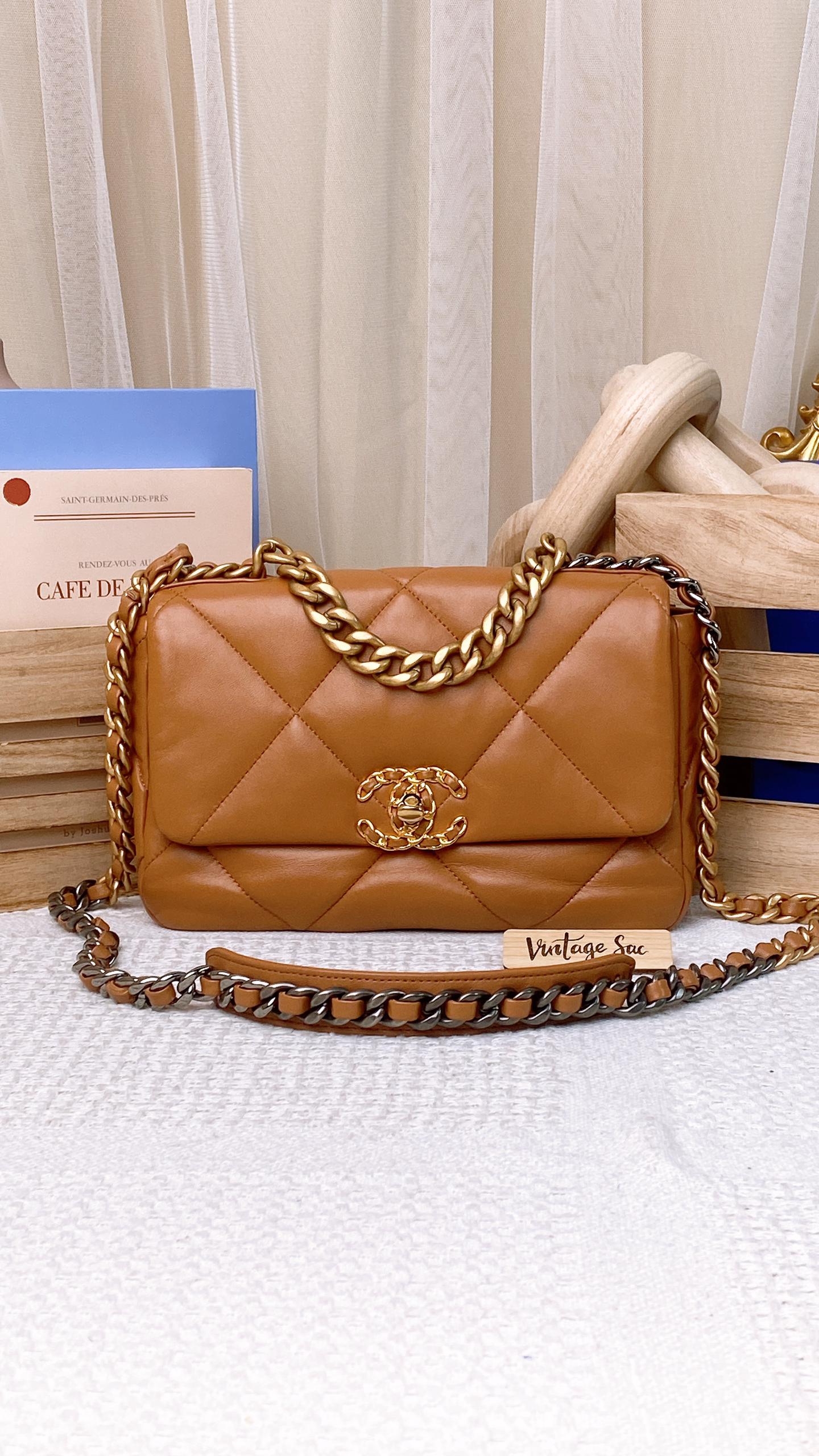Chanel Small Caramel 19 Bag (GHW)