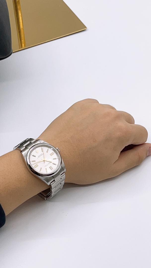 Rolex Oyster Perpetual 124300 Silver Dial 41mm