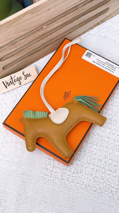 Hermes Sesame / Vert Criquet / Craie Rodeo MM