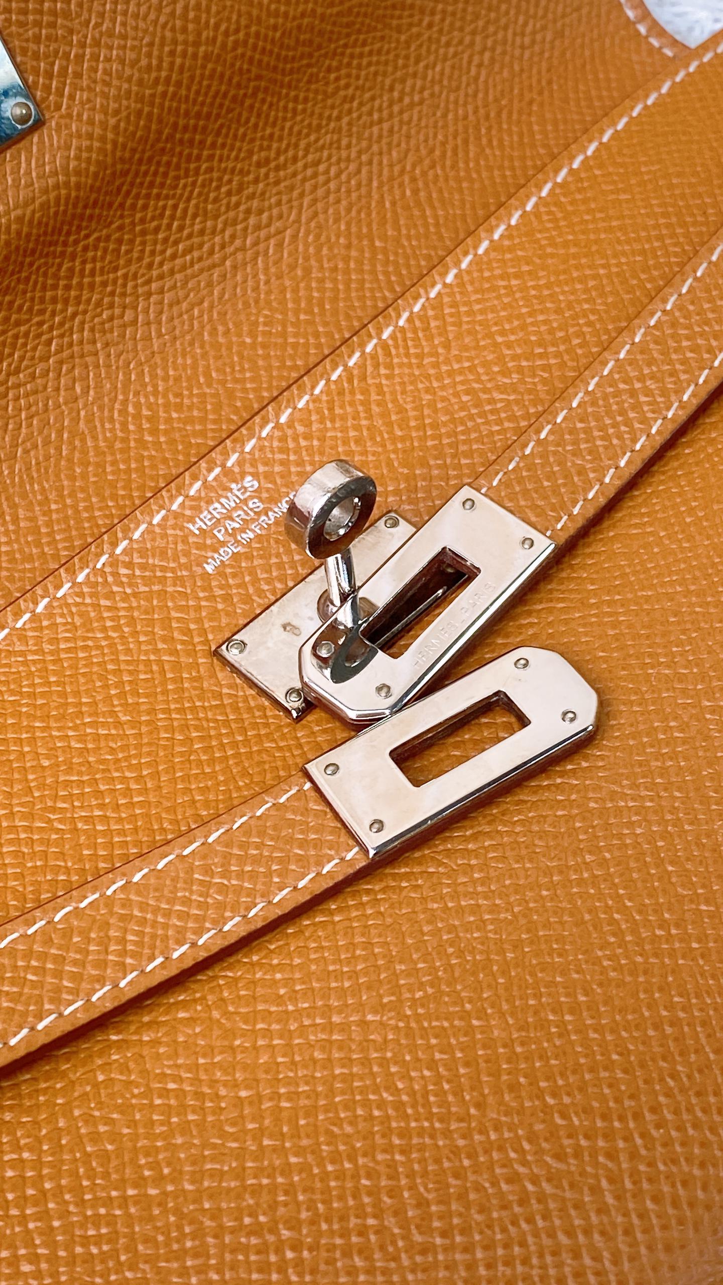 Hermes Gold Kelly Wallet Epsom (PHW)