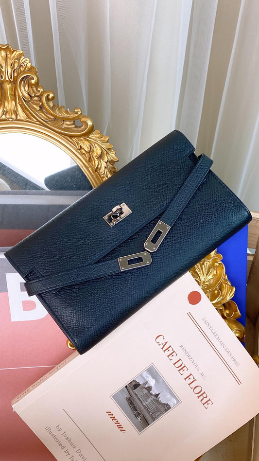 Hermes Black Kelly Wallet (PHW)