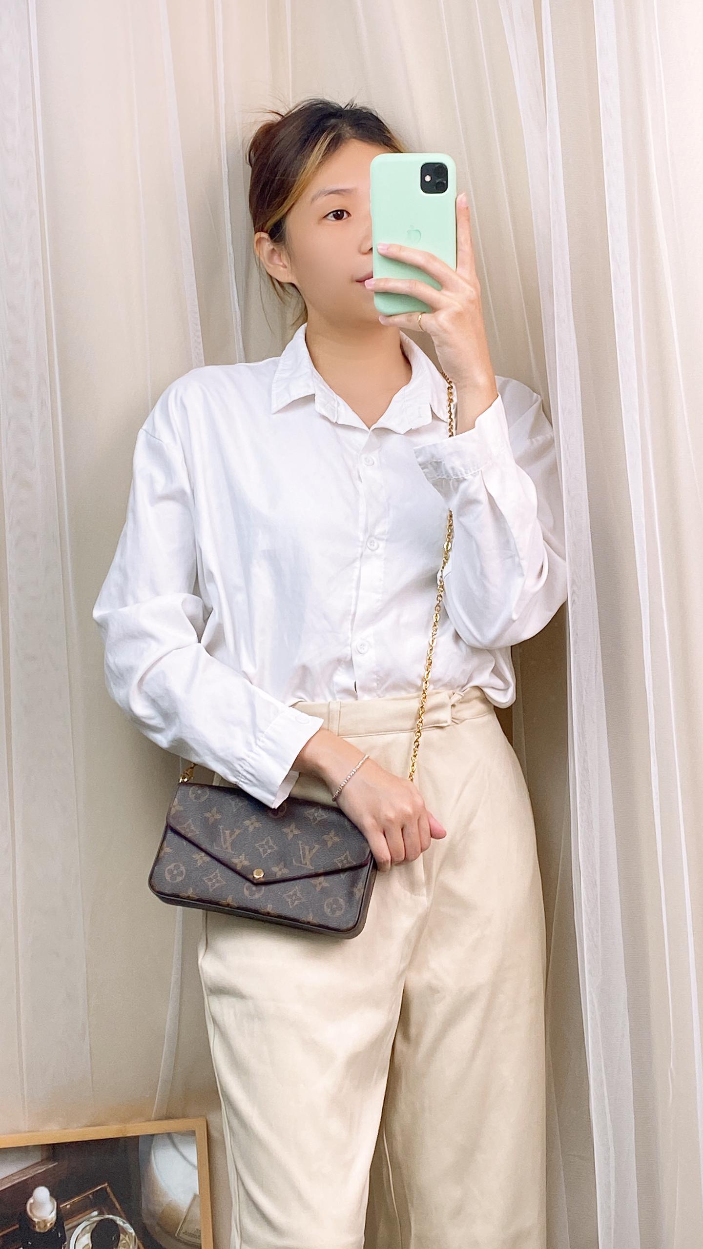 LV Monogram Felicie Pochette