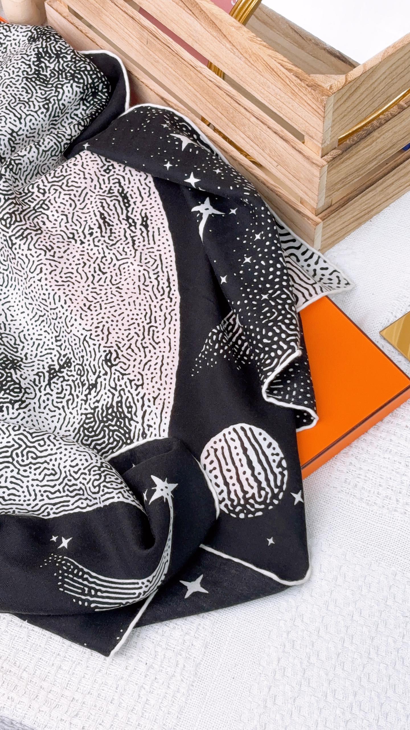 Hermes Claire De Lune Scarf 140