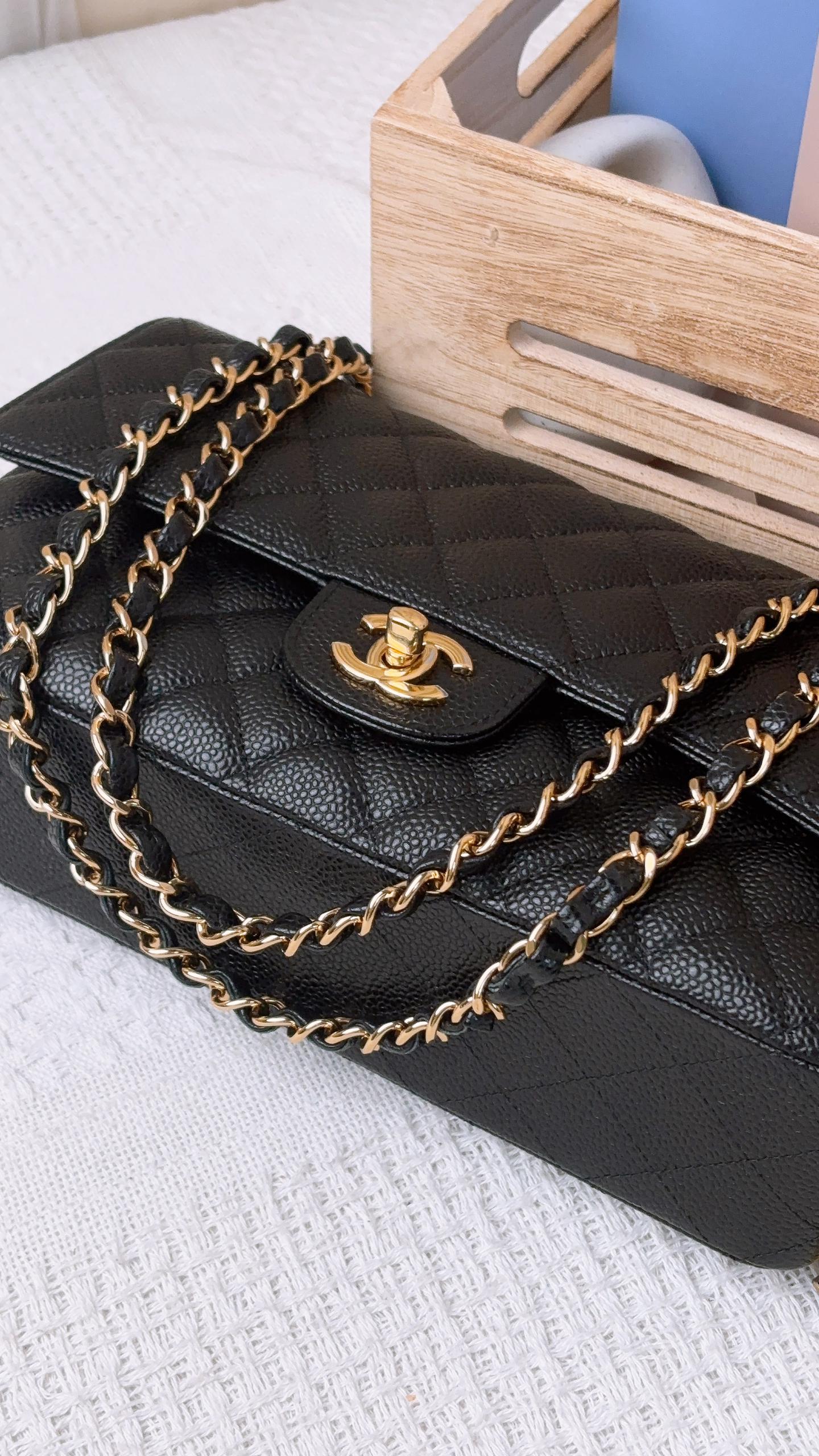 Chanel Black Caviar Medium CF (GHW)