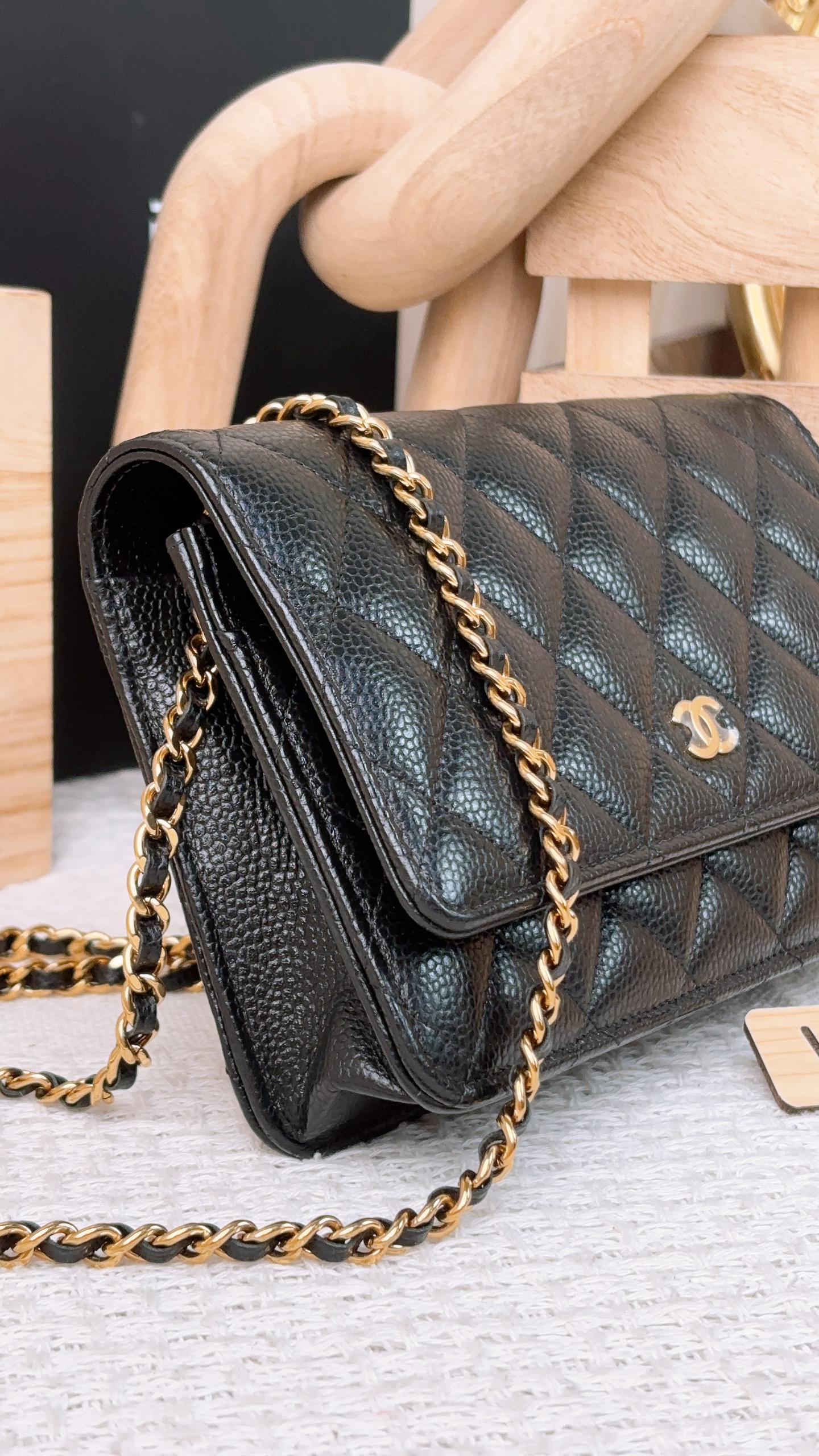 Chanel Black Caviar Classic WOC (GHW)