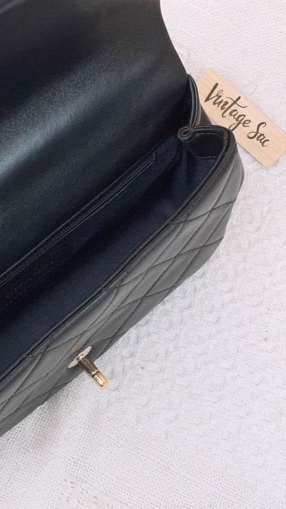 Chanel Black Lambskin Elegant Chain Flap Bag (LGHW)