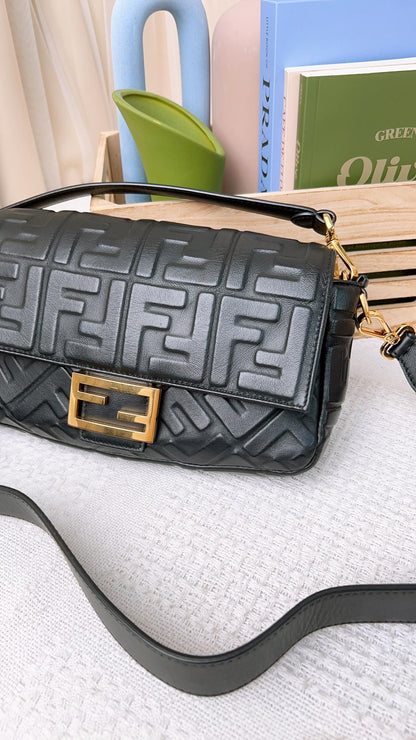 Fendi Black Medium Baguette