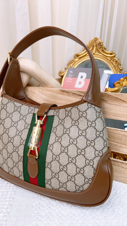 Gucci Medium GG Supreme Jackie 1961 Hobo