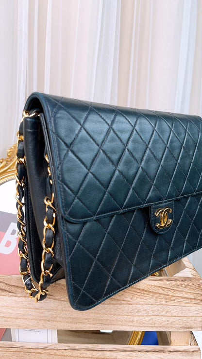 Chanel Black Lambskin Envelope Flap (GHW)