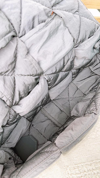 BV Grey Medium Padded Tech Cassette