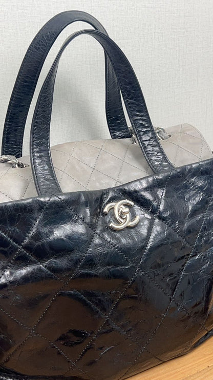 Chanel Black Grey Glazed Calfskin Portobello Tote Bag SHW