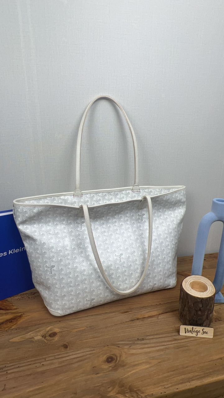 Goyard White Artois MM