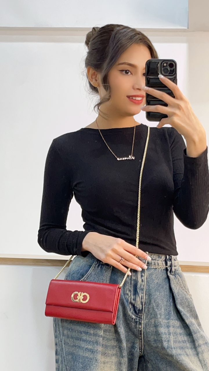 Salvatore Ferragamo Red Gancini Continental Long Wallet (GHW)