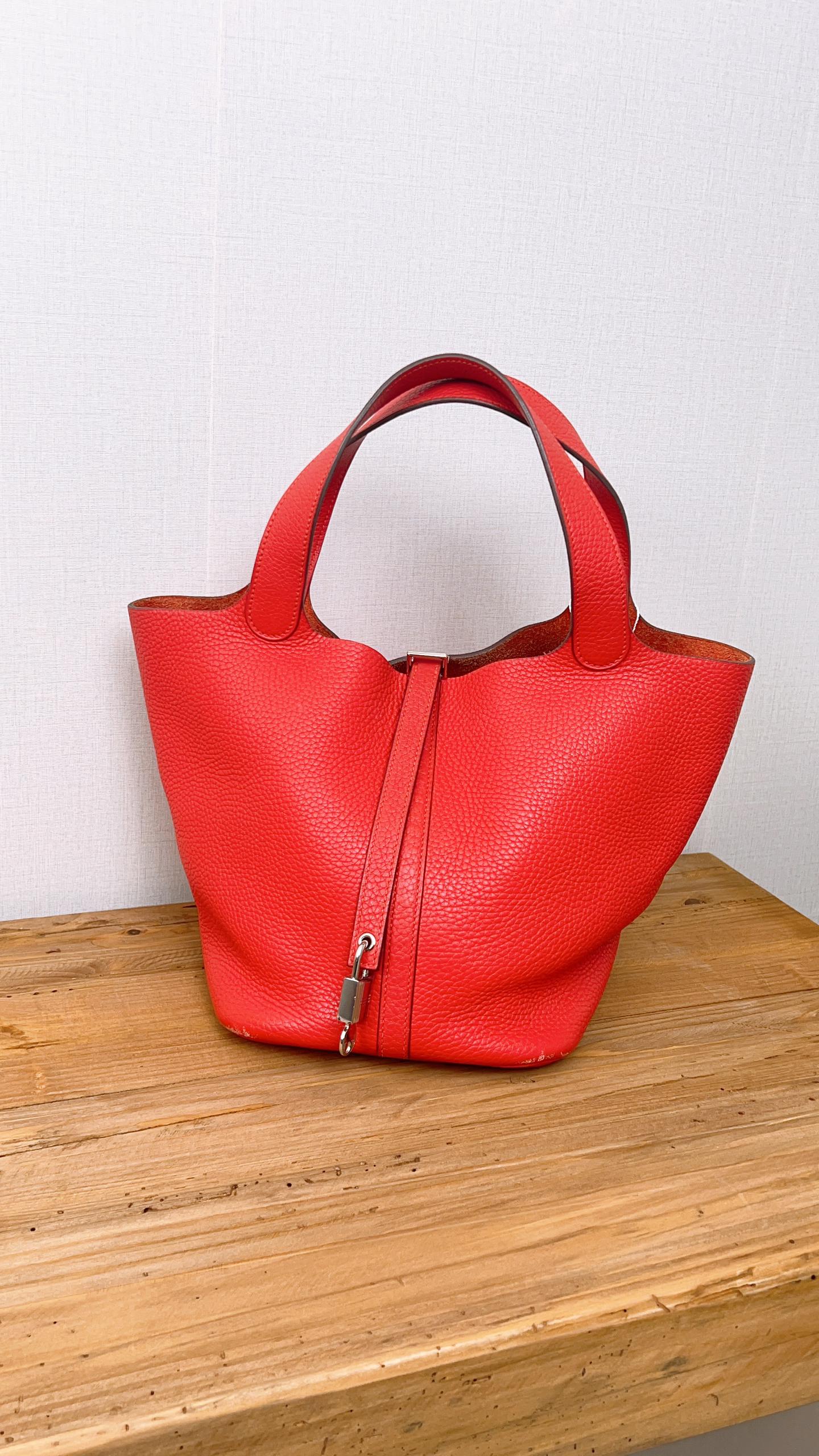 Hermes Picotin 22 in Red Clemence