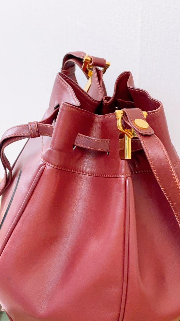 Bordeaux Must de Cartier Bucket Bag