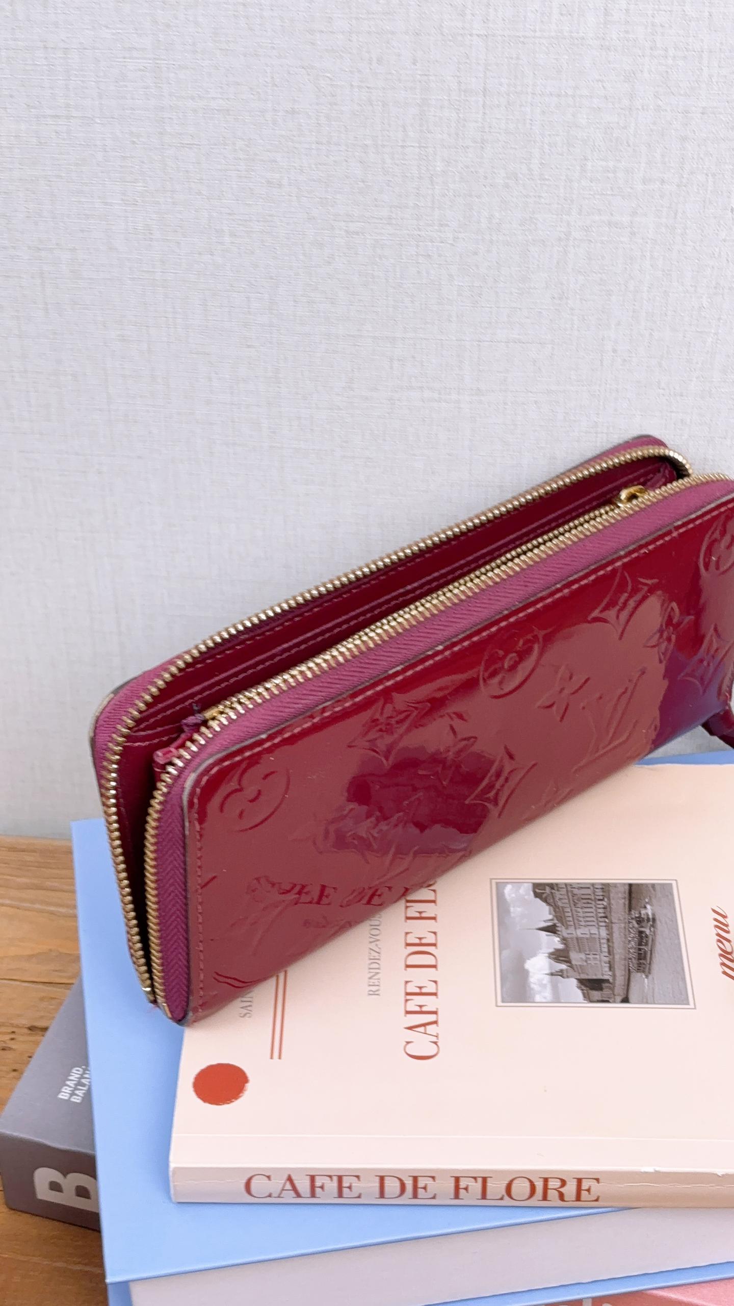 LV Purple Vernis Clemence Wallet