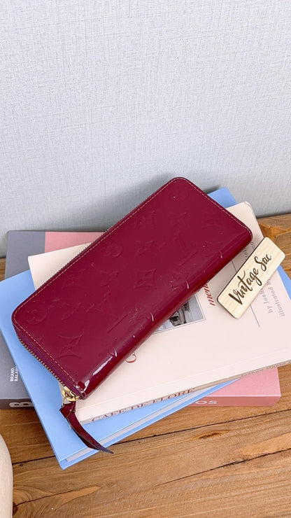 LV Purple Vernis Clemence Wallet
