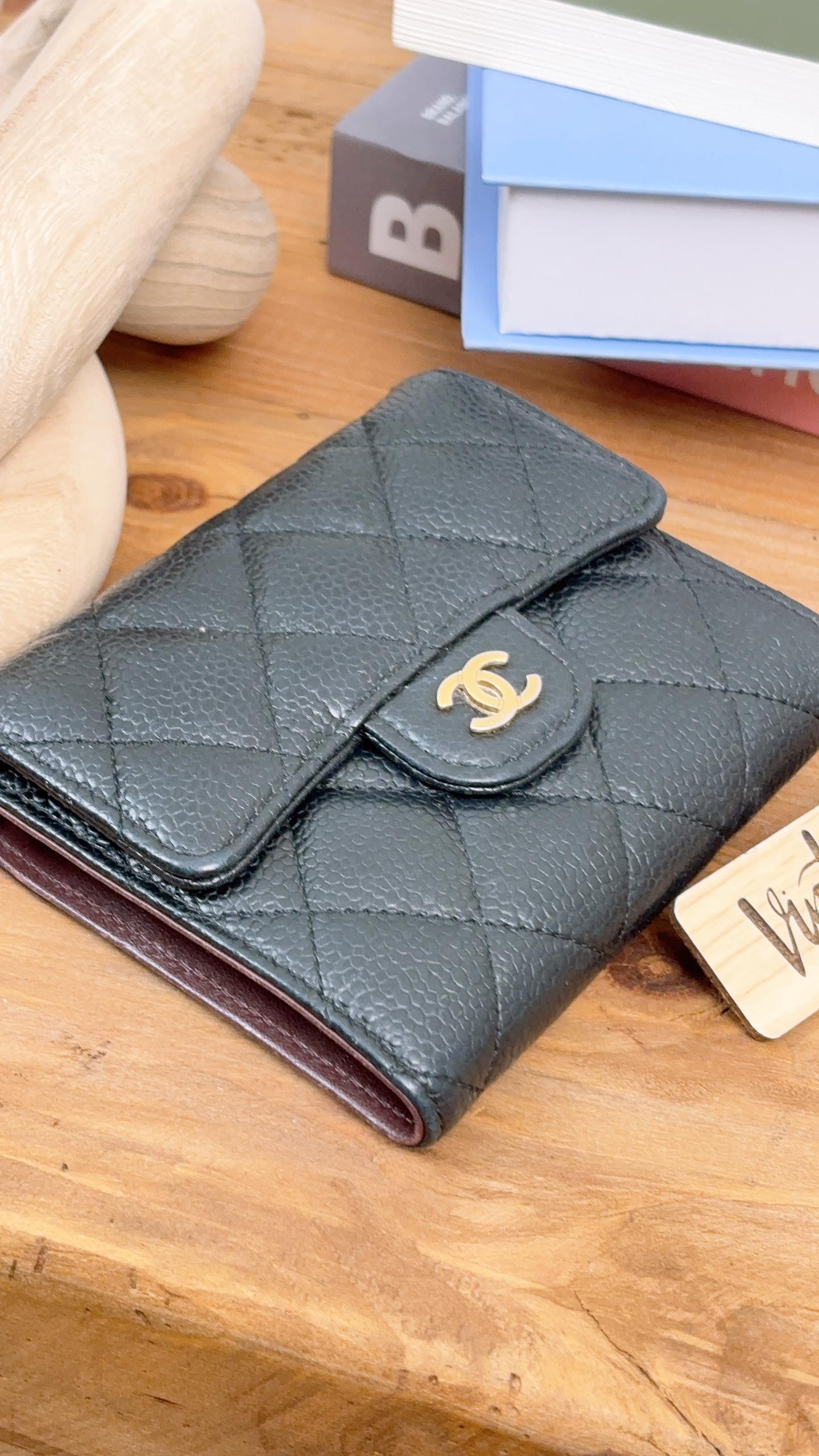 Chanel Black Caviar Classic Compact Wallet (GHW)