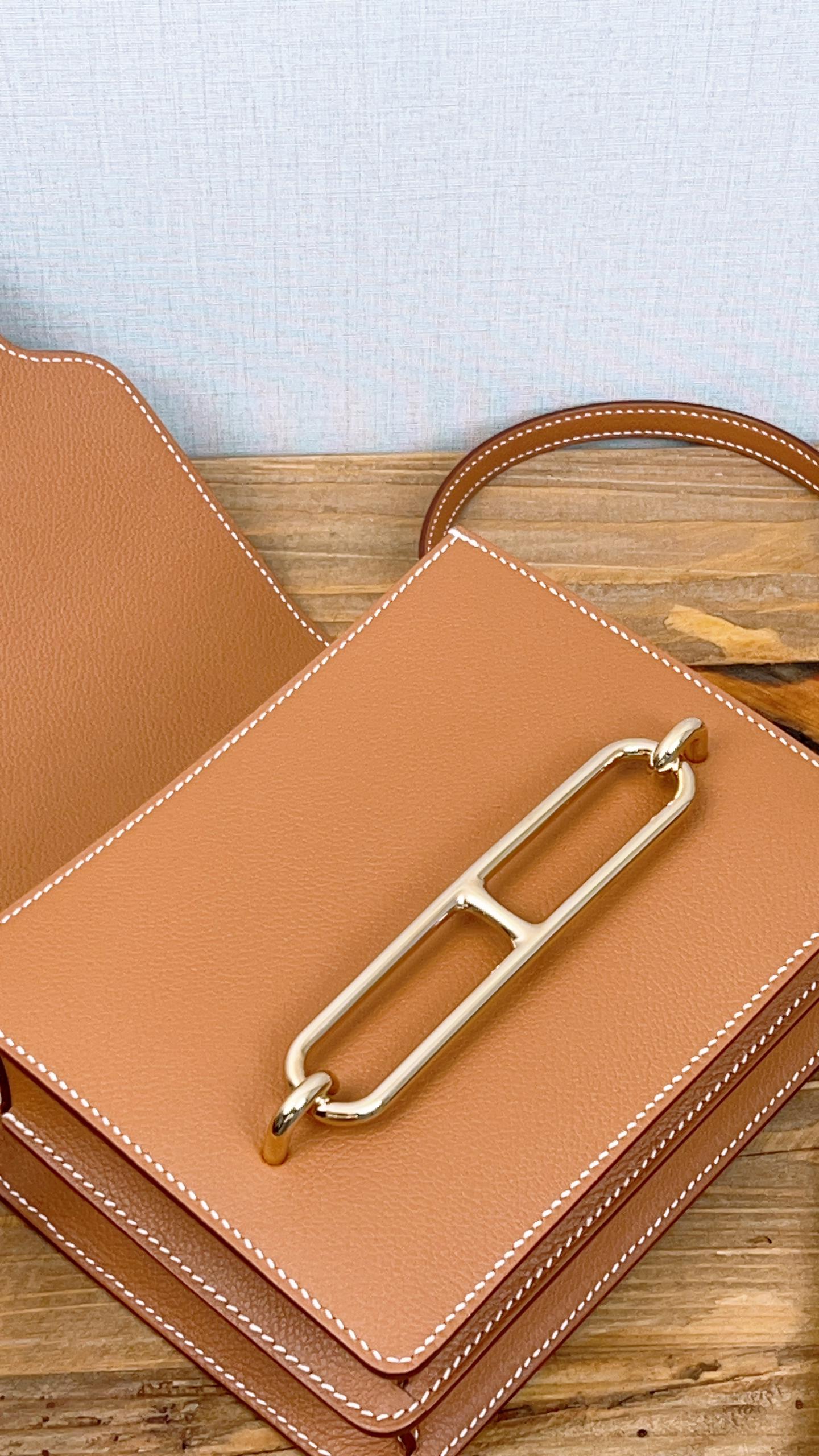 Hermes Gold Evercolour Mini Roulis