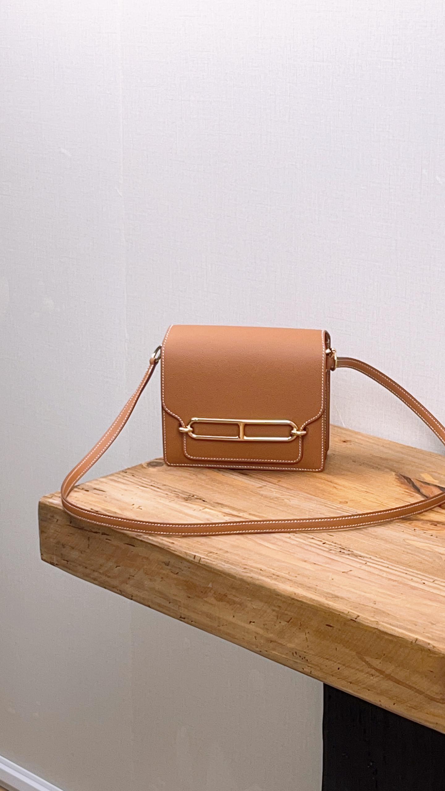 Hermes Gold Evercolour Mini Roulis