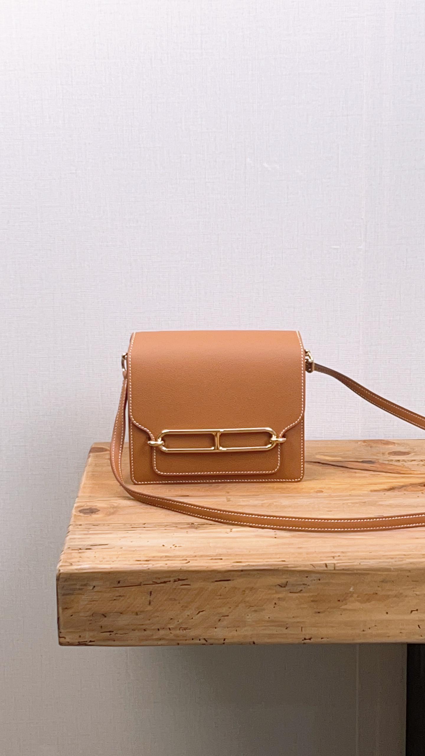 Hermes Gold Evercolour Mini Roulis