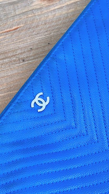 Chanel Blue Caviar Chevron Medium O’case (SHW)
