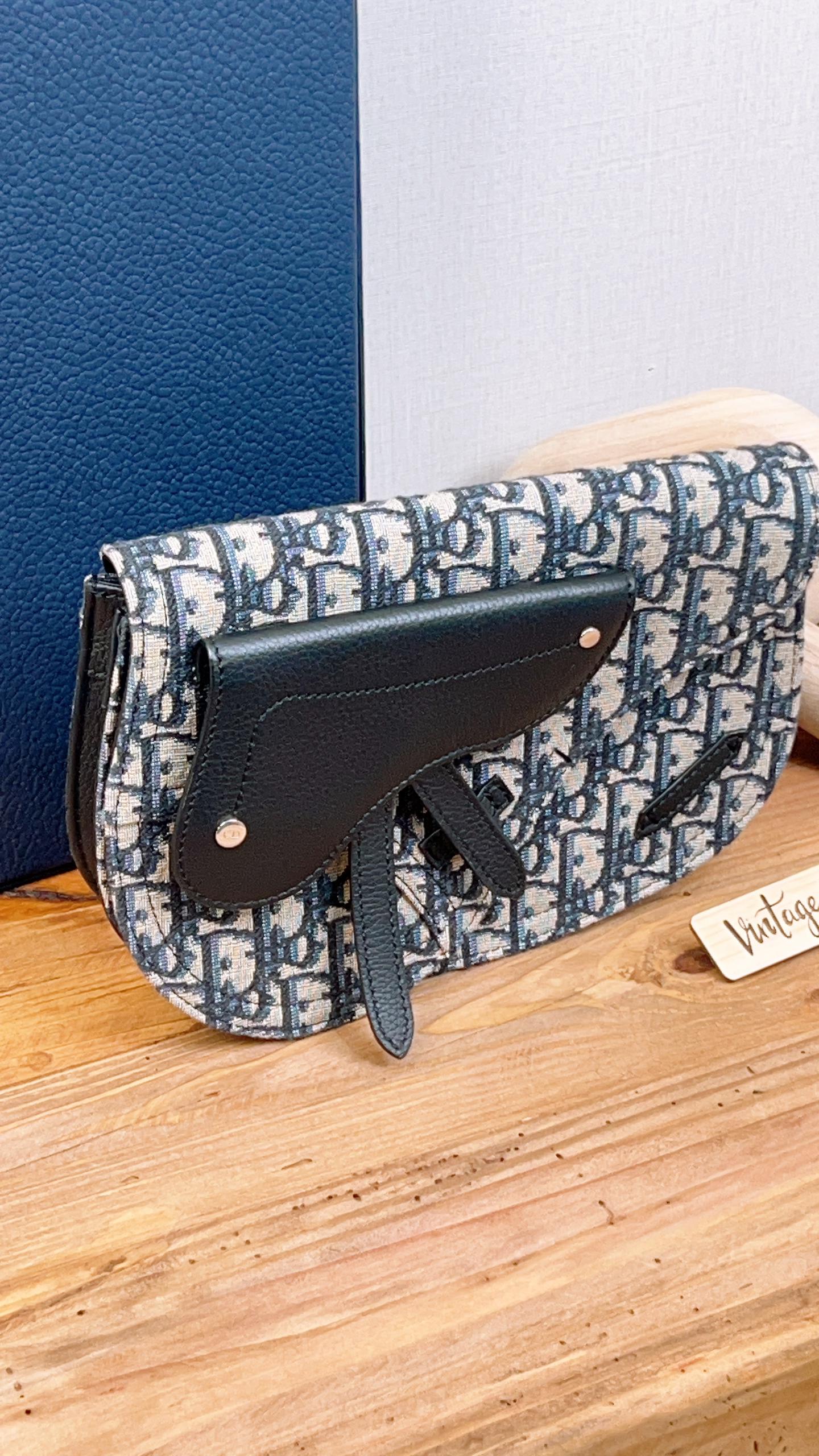 Dior Navy Oblique Men Saddle Pouch