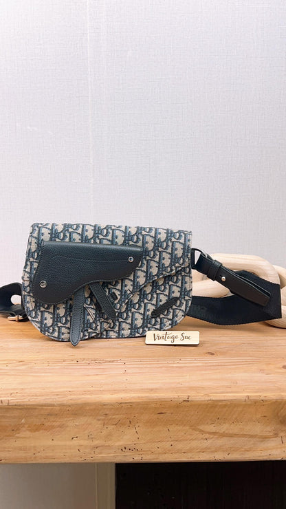 Dior Navy Oblique Men Saddle Pouch