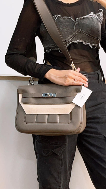 Hermes Etain Berline 28 Swift Leather