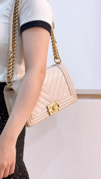 Chanel Beige Caviar Chevron Old Medium Boy Bag (GHW)