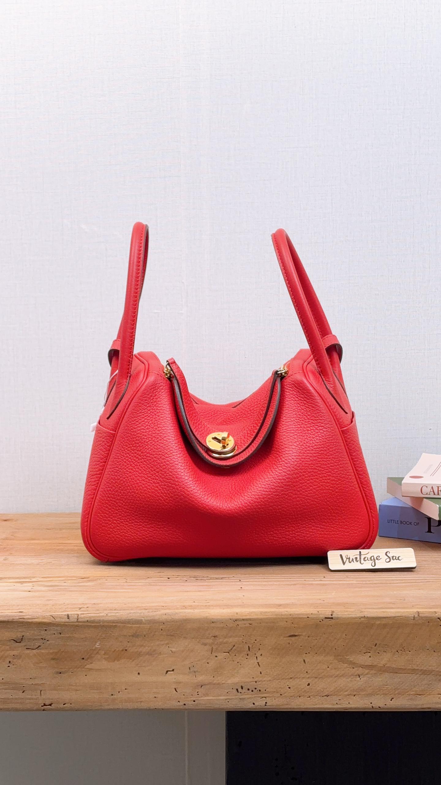 Hermes Red Clemence Lindy 26 (GHW)