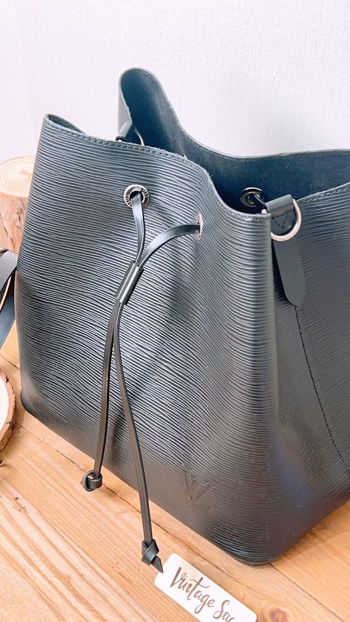LV Black Epi Neo Noe MM