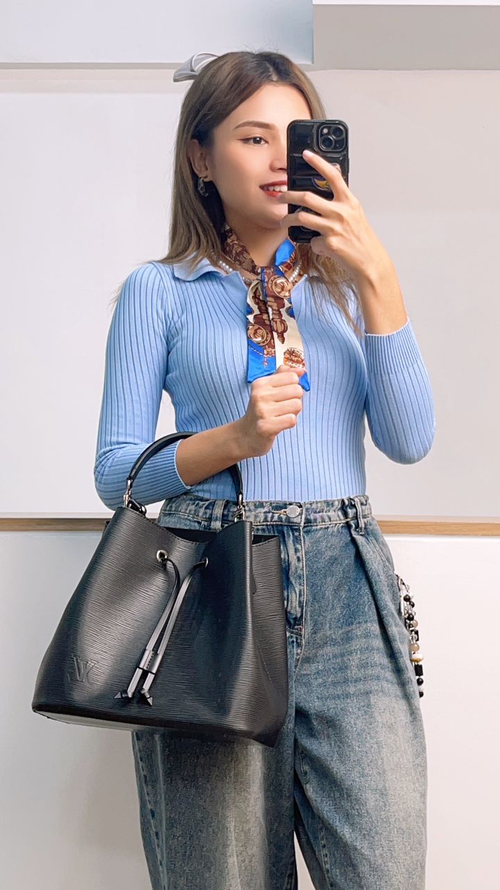 LV Black Epi Neo Noe MM