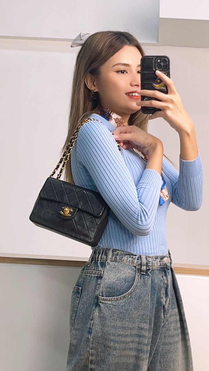 Chanel Black Lambskin Vintage Mini Square 17cm (GHW)