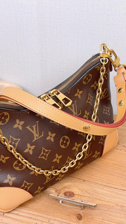 LV Monogram Boulogne