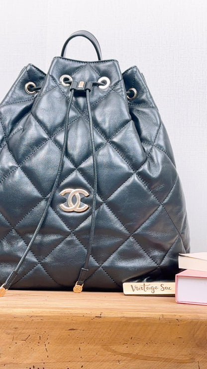 Chanel Black Lambskin Quilted Rucksack Drawstring Backpack (LGHW)